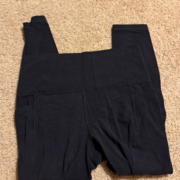 Salutation stash pocket 7/8 Leggings - Picture 1 of 3